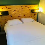 克莱蒙费朗哲泽法斯特酒店 2* 格尔扎特