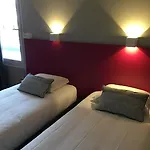 克莱蒙费朗哲泽法斯特酒店 2*