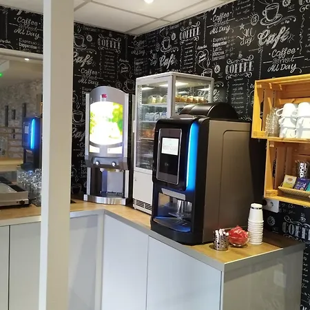 Otel Fasthotel Clermont-ferrand 2*