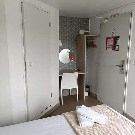 Fasthotel Clermont-ferrand Hotell 2*