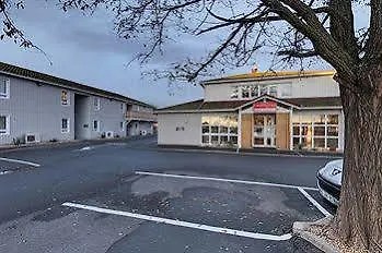 Fasthotel Clermont-ferrand Otel