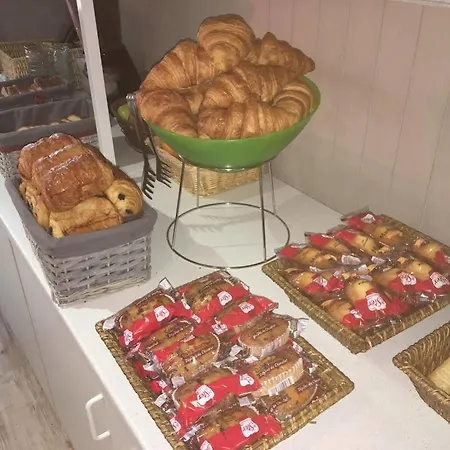 Fasthotel Clermont-ferrand Otel 2*