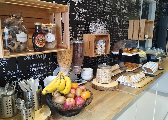 Fasthotel Clermont-ferrand Hotell