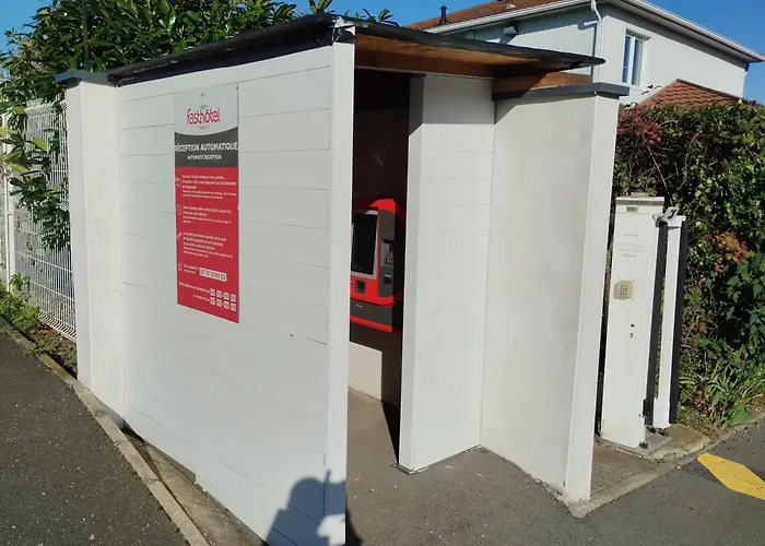 Hotell Fasthotel Clermont-ferrand