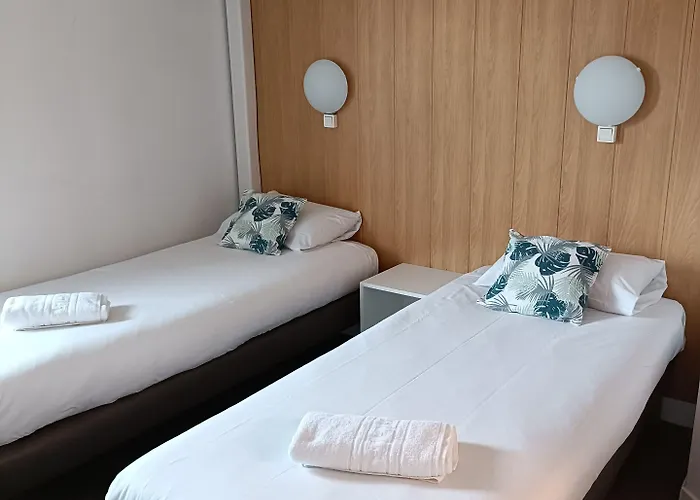 Hotell Fasthotel Clermont-ferrand 2*